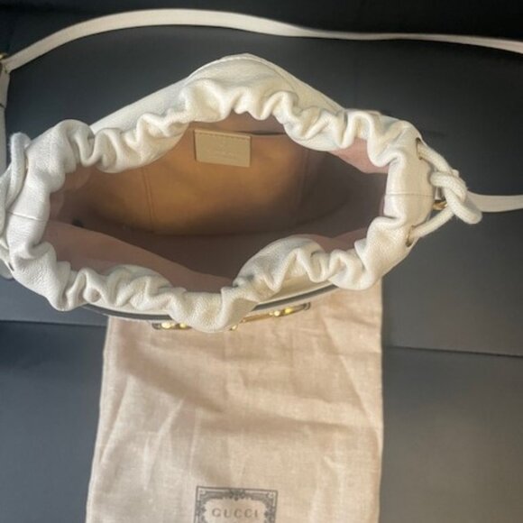 Gucci leather bag - Picture 2 of 2